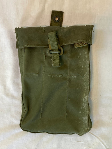 Canadian P82 SMG Magazine Pouch