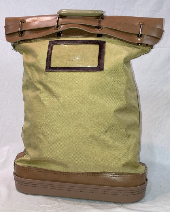 Lockable Bankers Messenger Bag