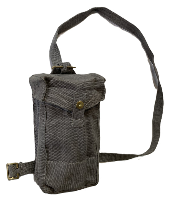 P37 Utility Pouch, Belgian Air Force, 1937 Pattern Web Equipment