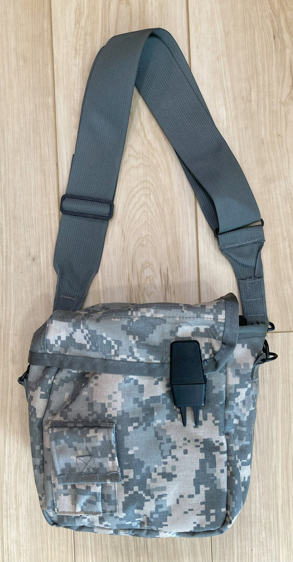 Large 2 QT Canteen Carrier w/ Strap *GI Issue*