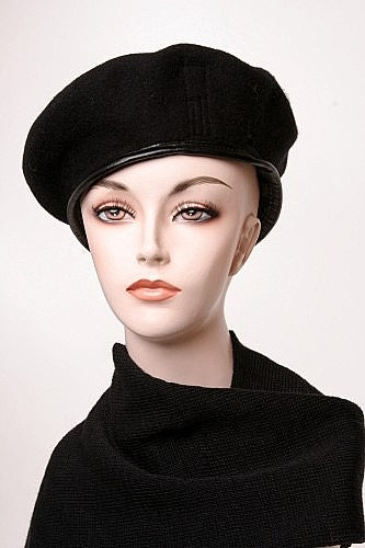 New U.S. Military Black Wool Beret Without Flash