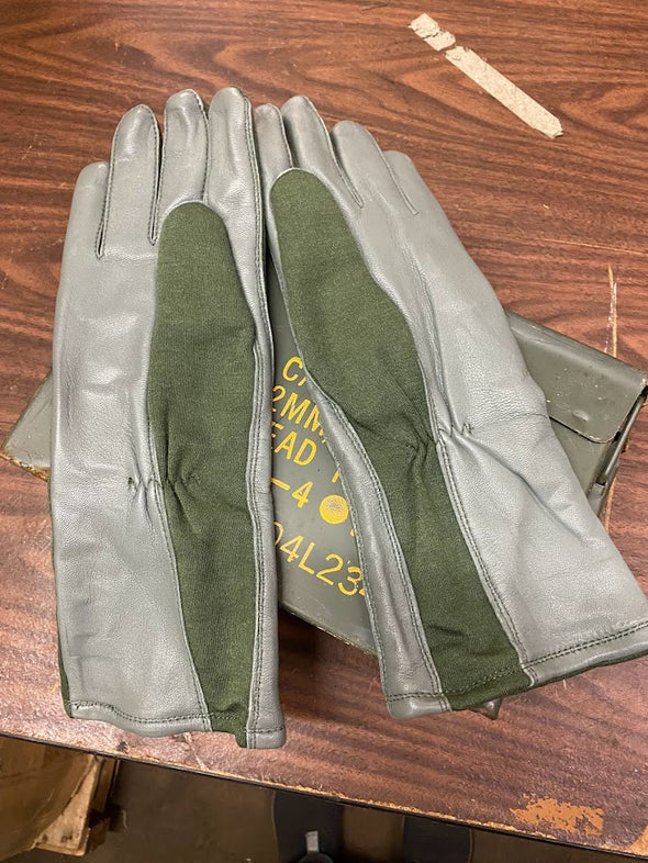 Outlast Nomex 3 season pilot tanker gloves FR DuPont nomex in