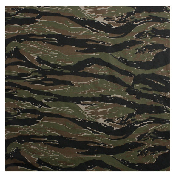 22" Camo Bandana *Brand camoLOTS*